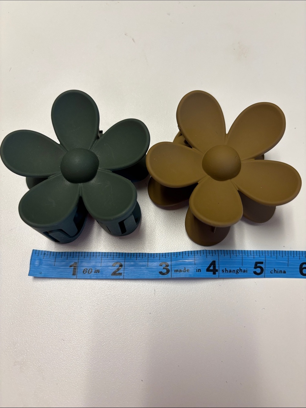 Flower Petal Hair Claw Clip - Olive Green and Brown